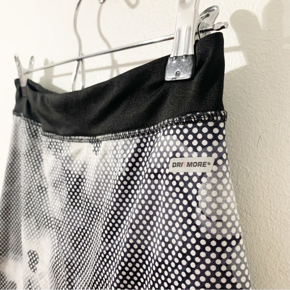 Danskin Now Performance Active Skort Flower & Dot Pattern Open Side Short Lining - Picture 9 of 12